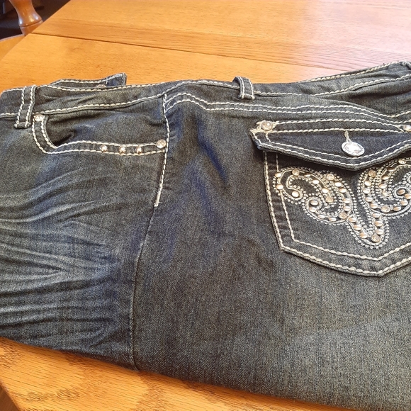 Ladies Jean's plus size - Picture 8 of 8